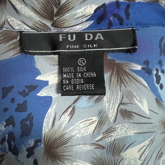 FU DA 100% Silk Size PL Button Up‎ Short Sleeve Blouse Top Blue Hawaiian Floral - Picture 2 of 14